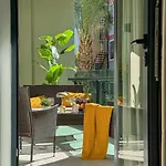 Apartment Qoople Legend B - Premium Steps From The Sea Alanya