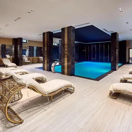 Qoople Legend B - Premium Steps From The Sea * ألانيا