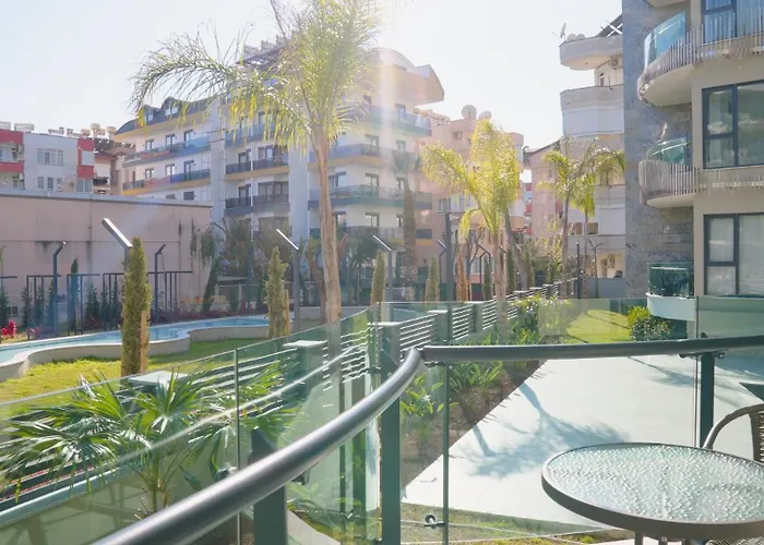 Qoople Legend B - Premium Steps From The Sea * Alanya