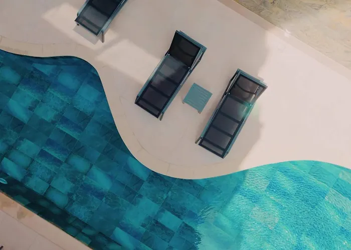 Qoople Legend B - Premium Steps From The Sea * 阿拉尼亚