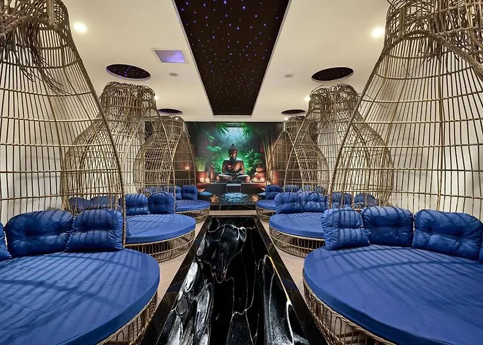 Qoople Legend B - Premium Steps From The Sea 公寓 阿拉尼亚