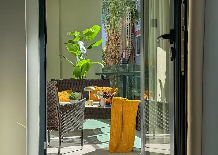 公寓 Qoople Legend B - Premium Steps From The Sea 阿拉尼亚